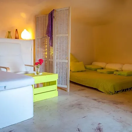 Aloni Cave House