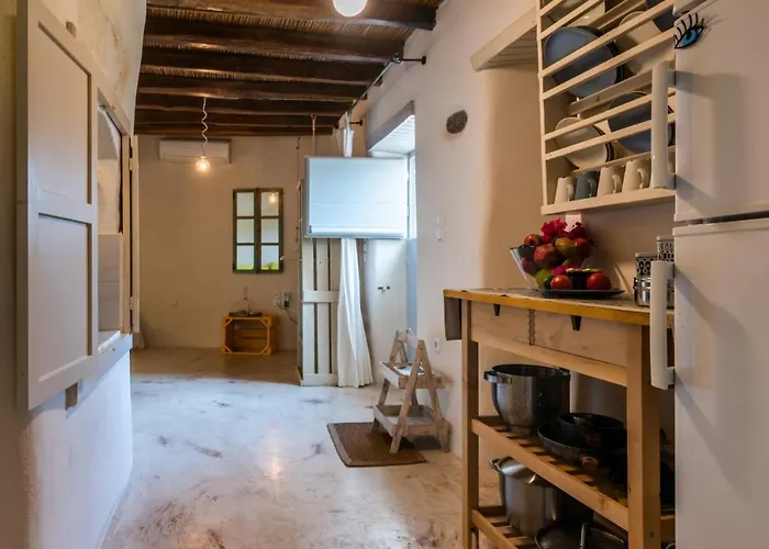 Aloni Cave House Вилла