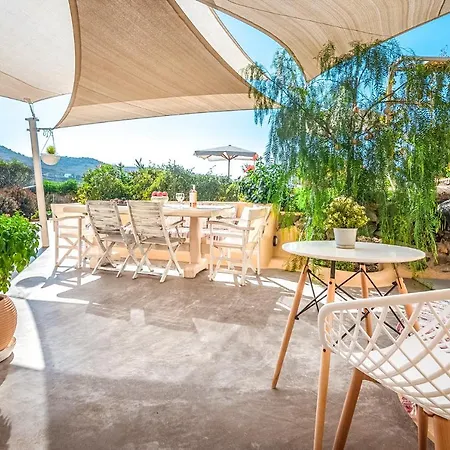 Aloni Cave House * Pachaina