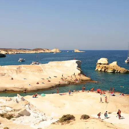 Aloni Cave House * Pachaina