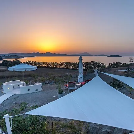 Aloni Cave House Villa