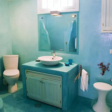 Aloni Cave House * Pachaina