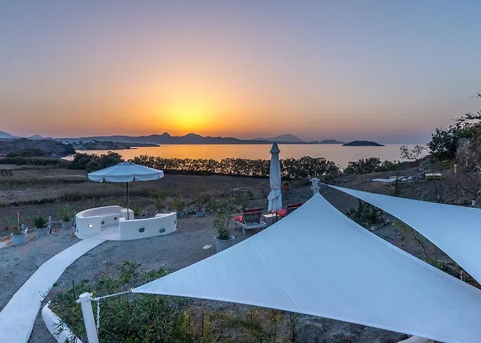 Aloni Cave House Villa