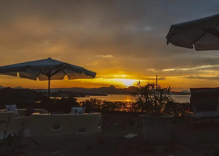 Villa Aloni Cave House *